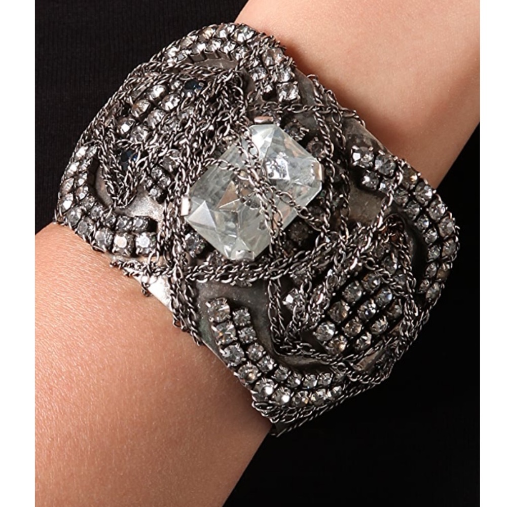 🦄 Dannijo Clear Tamsin Cuff
